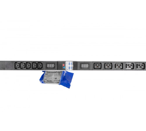 Вертикальный блок розеток Rem-32 на 2 контура по 5 IEC 60320 C19, 10 IEC 60320 C13 с авт., и амп., 2 x 16 А, алюм., 33-38U, колодка