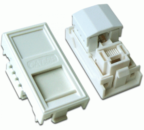 Вставка RJ-45 UTP Cat.5E, 22.5x45 мм со шторкой, белая TWT-SIP-RJ45-WH (снят с продаж)