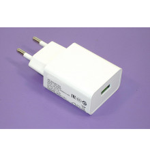 Блок питания (сетевой адаптер) AMPERIN MCW-1USB 5V/3A 9V/2A 12V/1.5A 18W USB Quick Charge 3.0 Белый