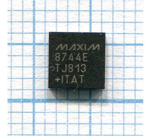 MAX8744E