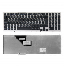 Клавиатура для ноутбука Sony Vaio VPC-F11, VPC-F12, VPC-F13 Series. Г-образный Enter. Черная, с серебристой рамкой. PN: 148781561.