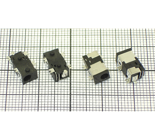 Разъем питания для планшета №10 (0.7х2.5мм)